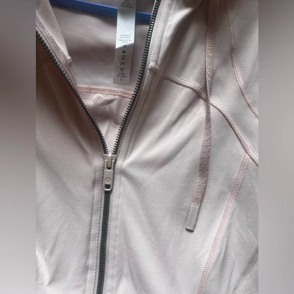 Lululemon hooded define jacket